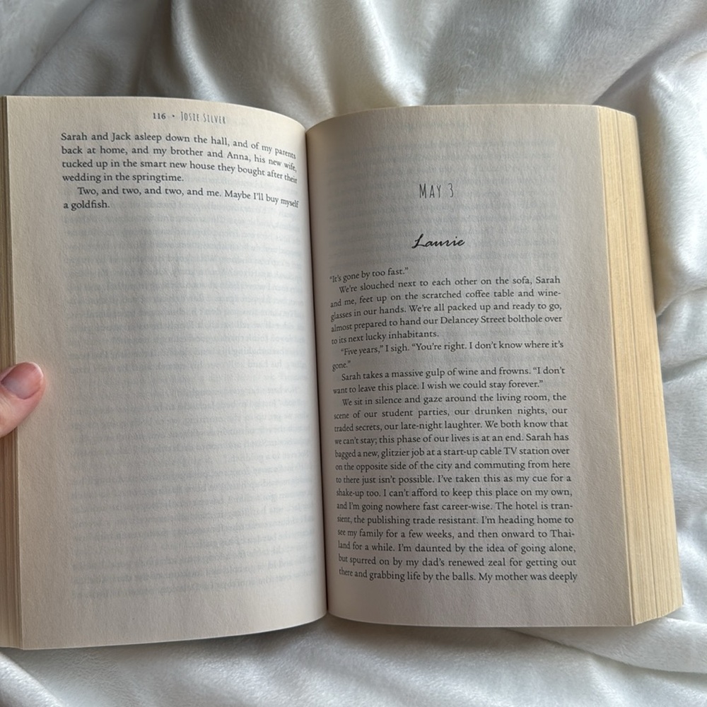 One Day In December by Josie Silver Paperback Romance Book. - Picture 7 of 13